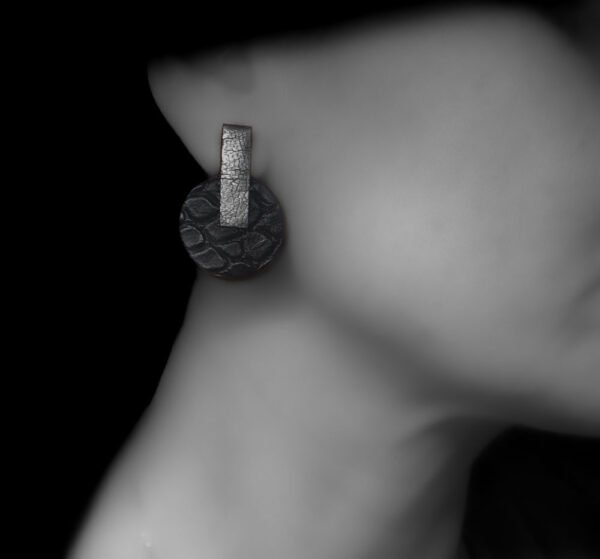 Croco. Cuir noir argent – Image 3