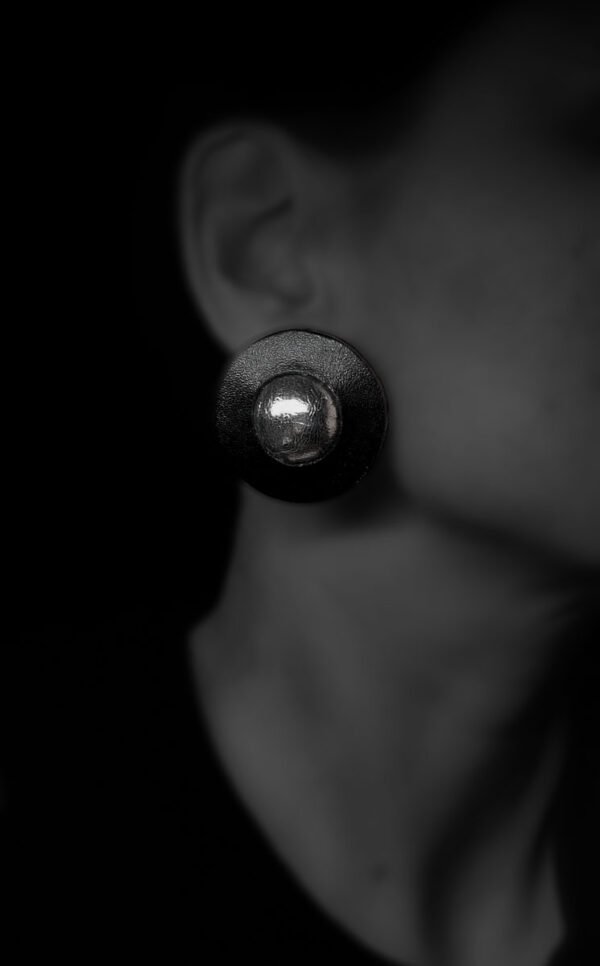Cronos.Cuir Noir et Argent – Image 3